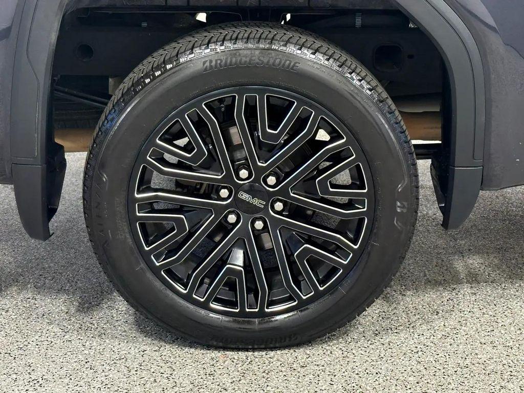 used 2022 GMC Sierra 1500 car, priced at $58,000
