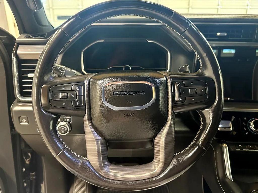 used 2022 GMC Sierra 1500 car, priced at $58,000
