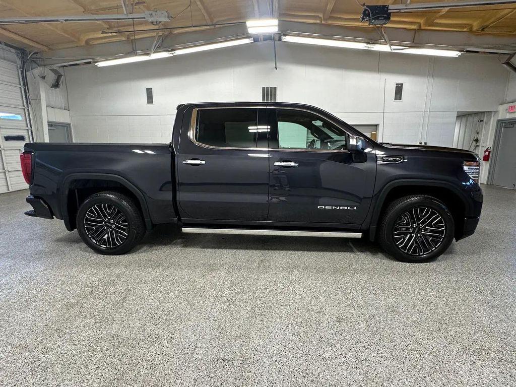 used 2022 GMC Sierra 1500 car, priced at $58,000
