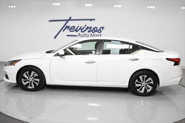 used 2022 Nissan Altima car, priced at $18,750