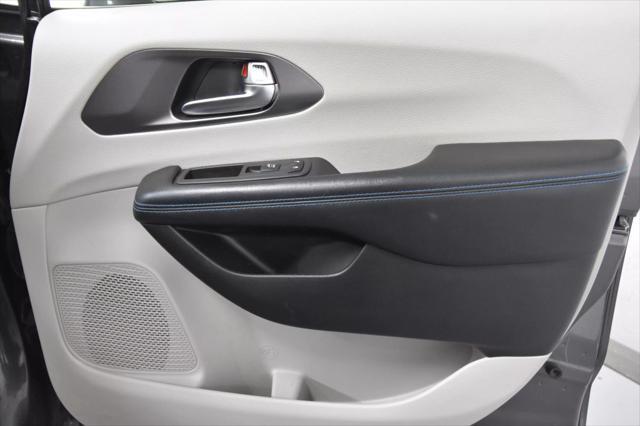 used 2021 Chrysler Pacifica car, priced at $21,700