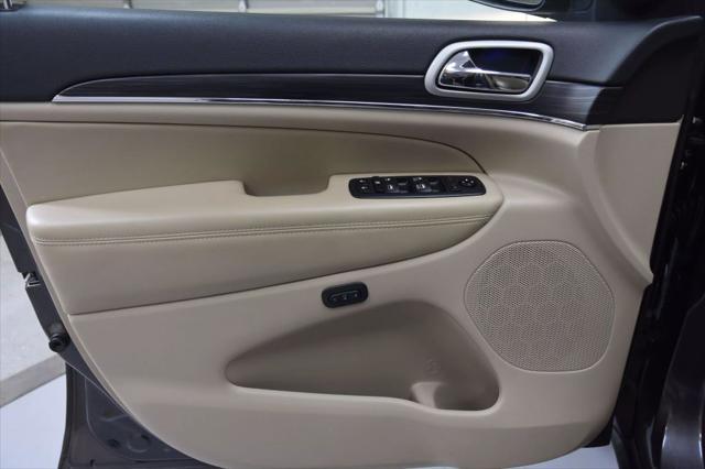 used 2021 Jeep Grand Cherokee car, priced at $23,995