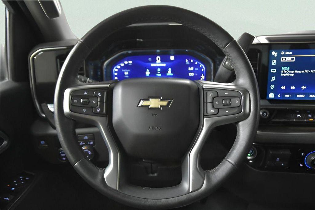 used 2022 Chevrolet Silverado 1500 car, priced at $32,900