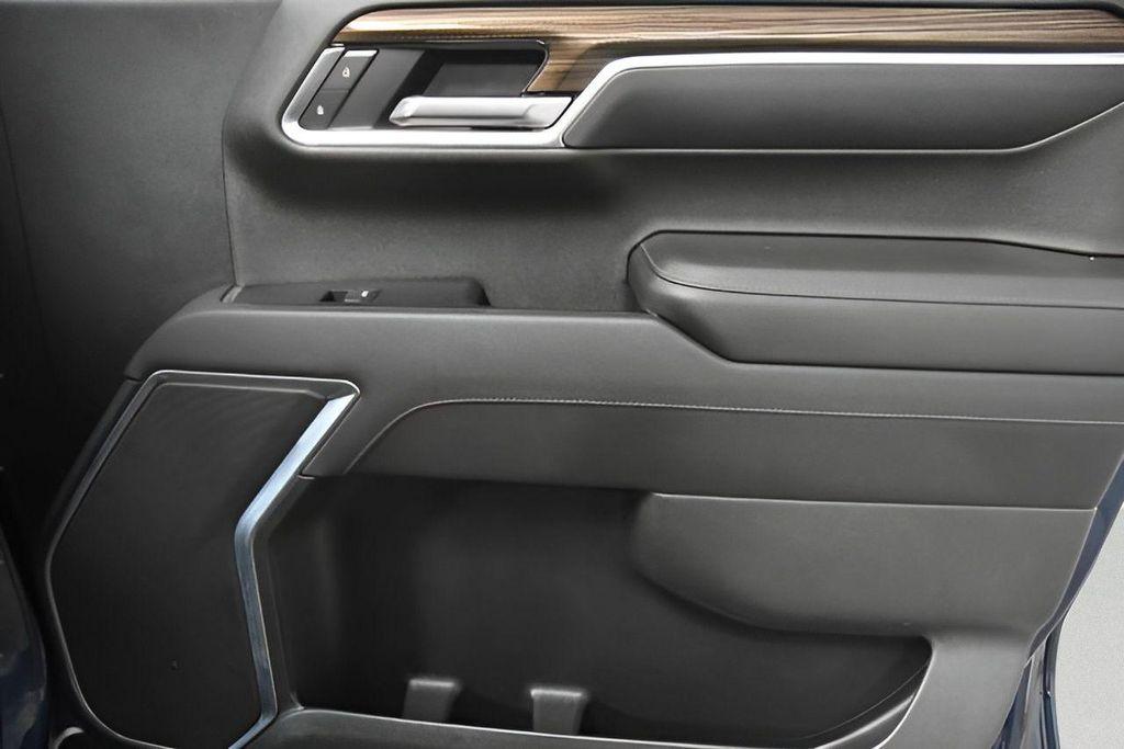 used 2022 Chevrolet Silverado 1500 car, priced at $32,900