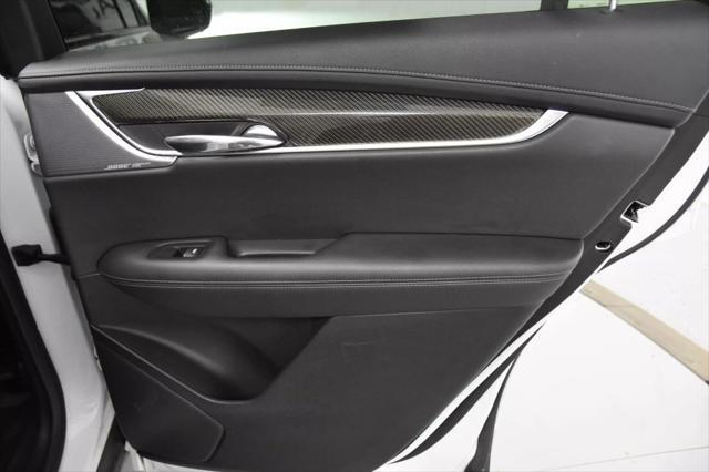 used 2021 Cadillac XT6 car, priced at $30,960