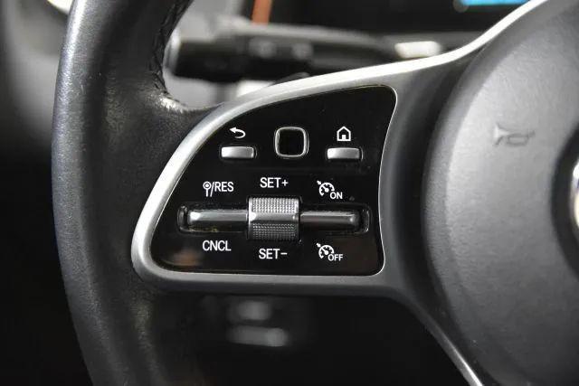 used 2021 Mercedes-Benz GLB 250 car, priced at $24,551