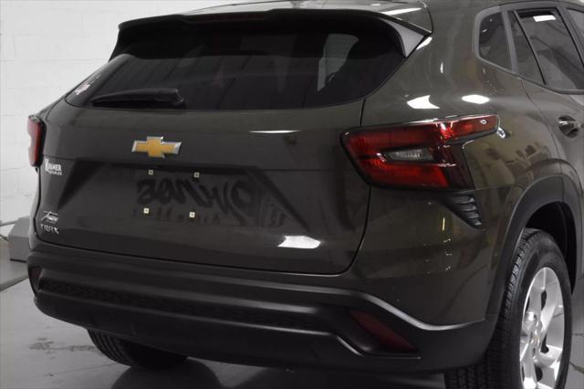 used 2024 Chevrolet Trax car, priced at $22,495