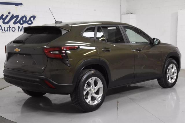 used 2024 Chevrolet Trax car, priced at $22,495