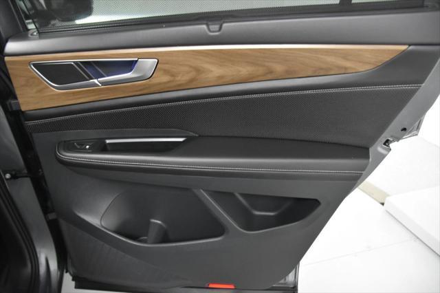used 2024 Volkswagen Atlas car, priced at $32,070