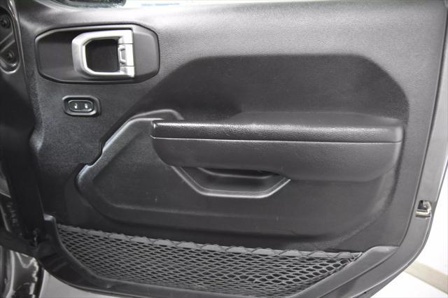 used 2023 Jeep Gladiator car, priced at $31,530