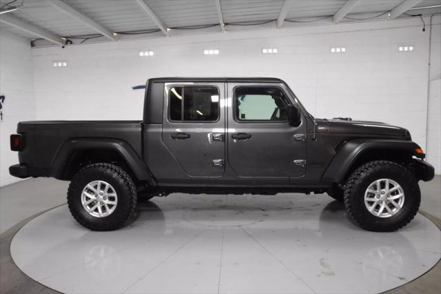 used 2023 Jeep Gladiator car, priced at $31,530