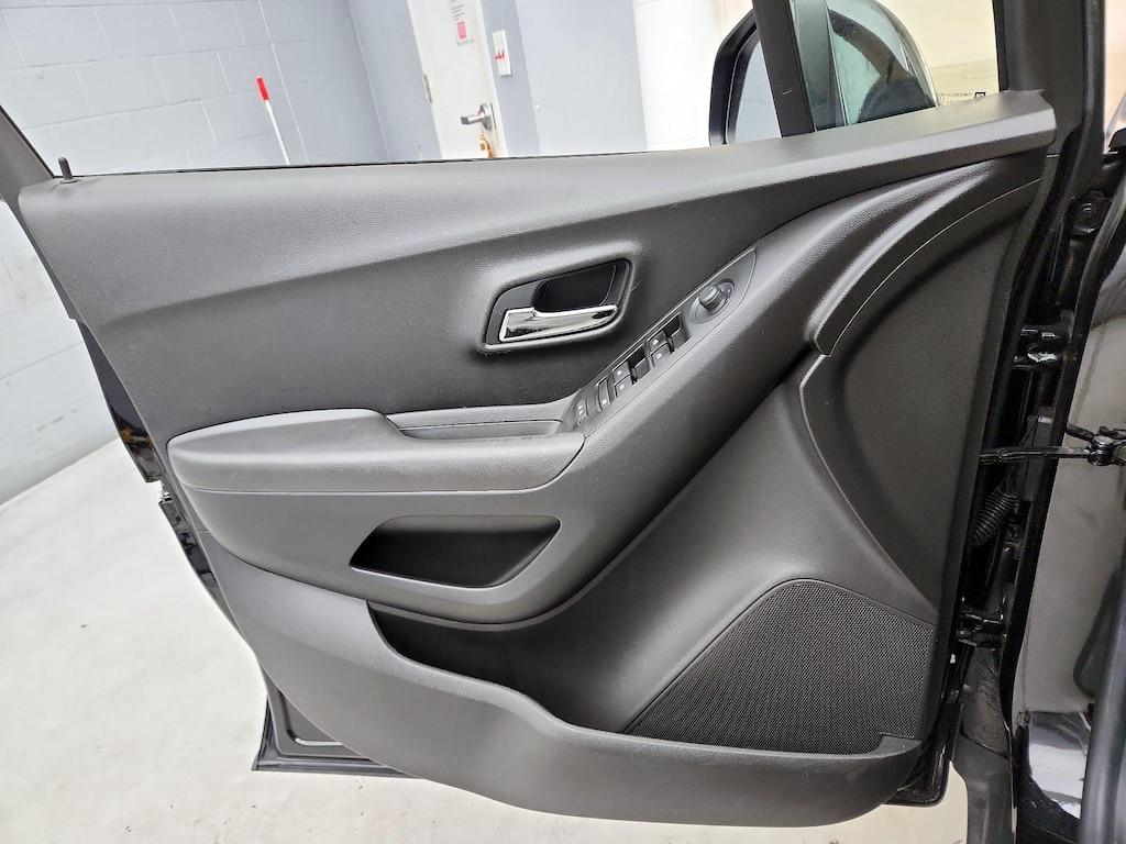 used 2020 Chevrolet Trax car, priced at $15,998