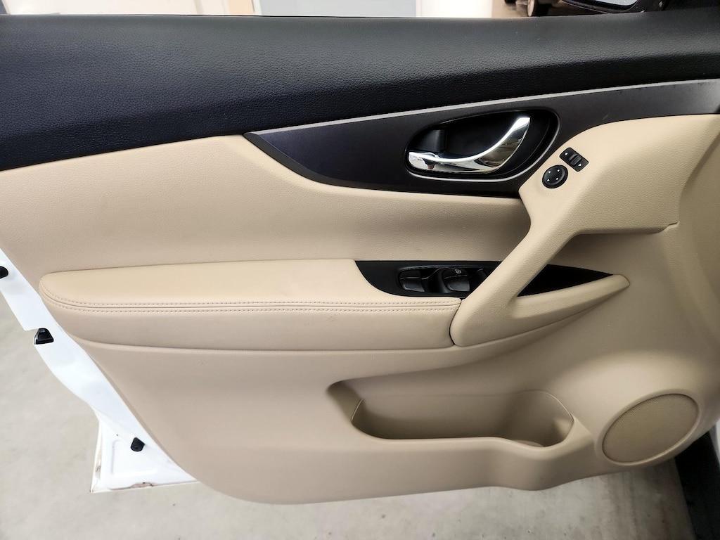 used 2014 Nissan Rogue car, priced at $16,998