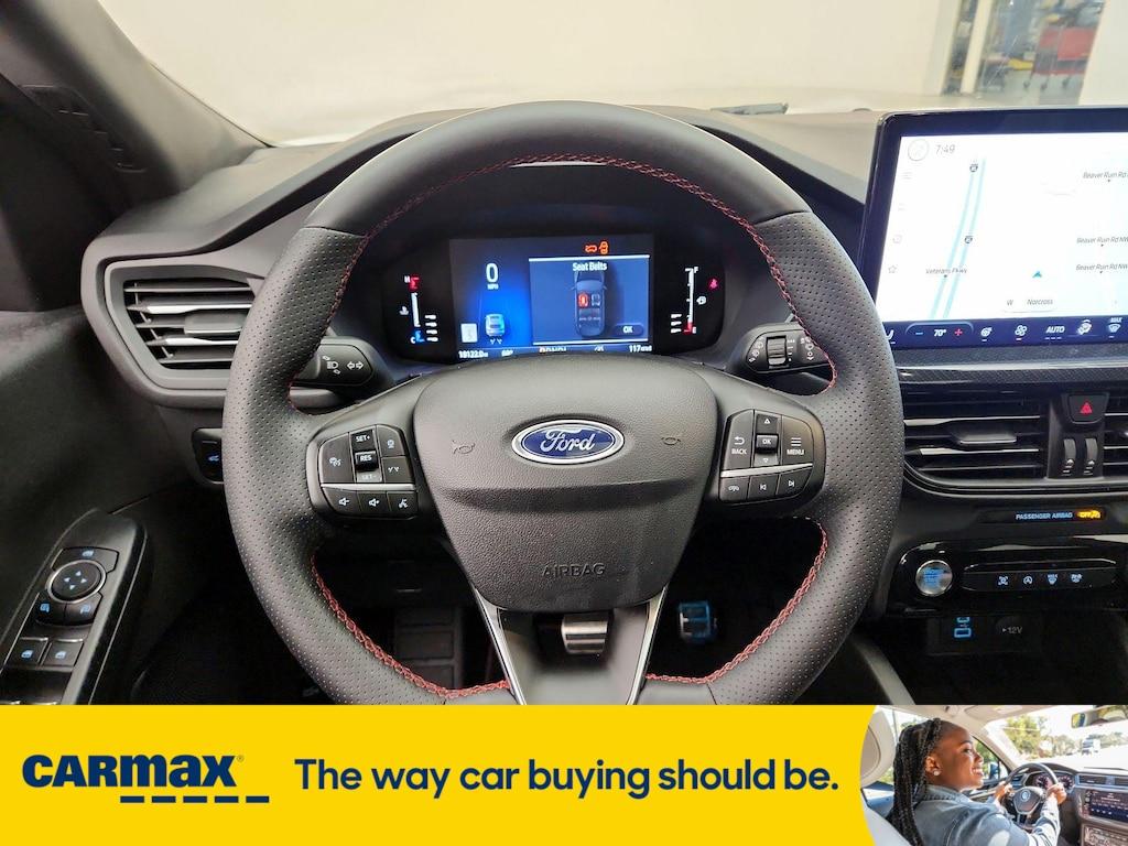used 2023 Ford Escape car, priced at $24,998