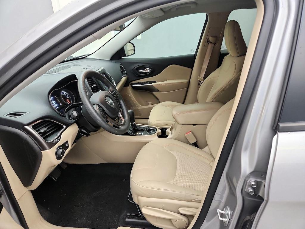 used 2020 Jeep Cherokee car, priced at $18,998