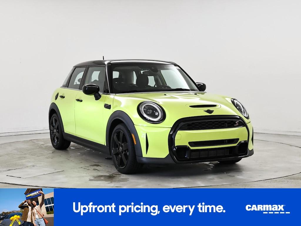 used 2023 MINI Hardtop car, priced at $26,998