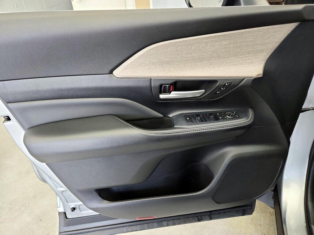 used 2024 Toyota Grand Highlander car, priced at $48,998