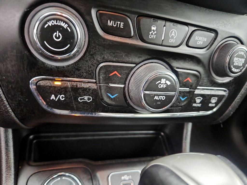 used 2021 Jeep Cherokee car, priced at $22,998