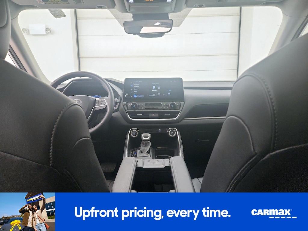 used 2024 Toyota Grand Highlander car, priced at $47,998