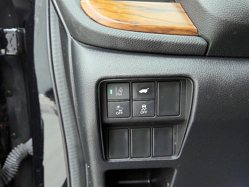used 2020 Honda CR-V car, priced at $26,998
