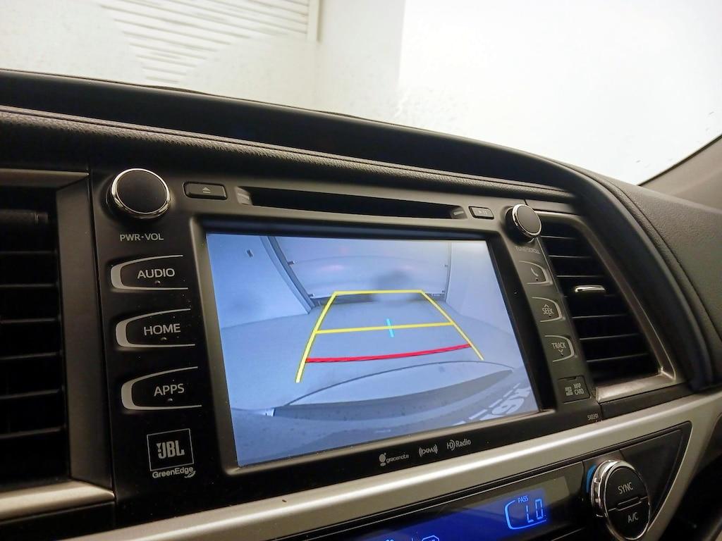 used 2019 Toyota Highlander car, priced at $26,998