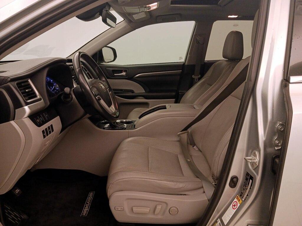 used 2019 Toyota Highlander car, priced at $26,998