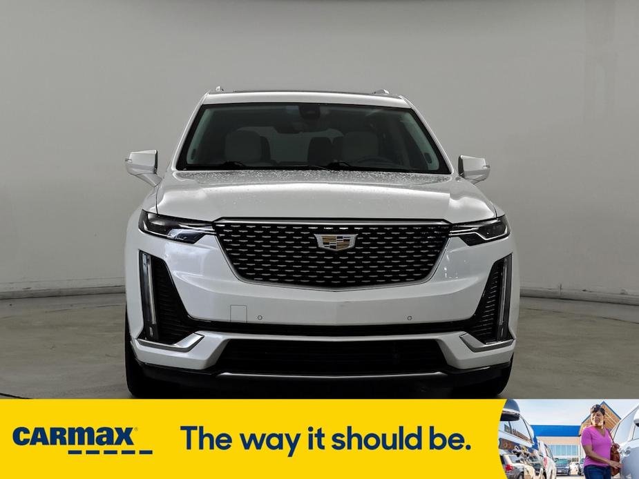 used 2021 Cadillac XT6 car, priced at $33,998