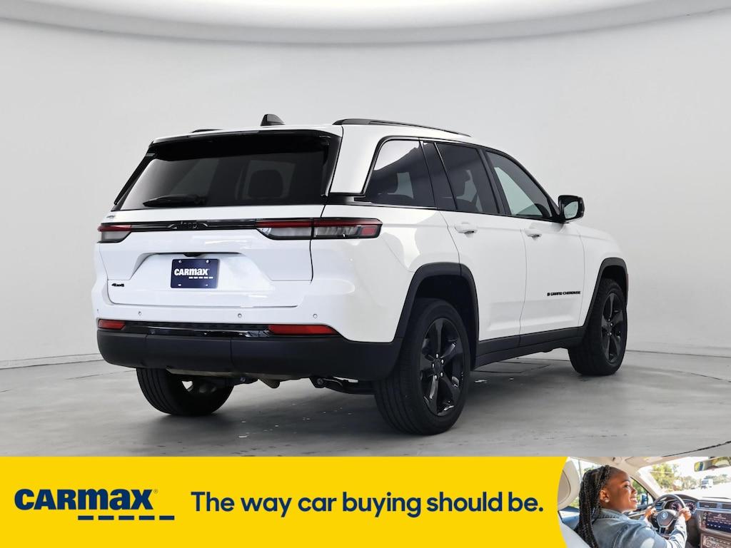 used 2023 Jeep Grand Cherokee car, priced at $32,998