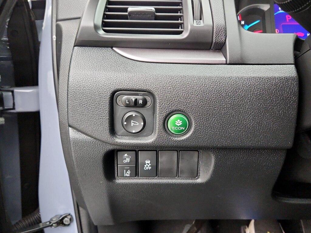 used 2022 Honda Pilot car, priced at $29,998