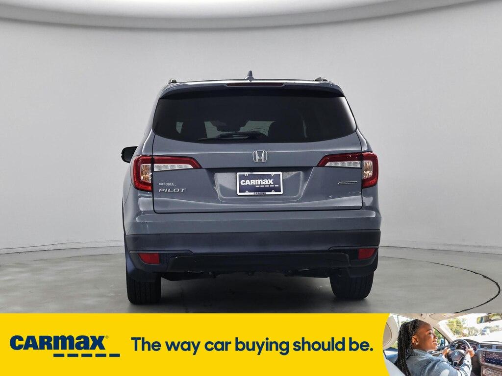 used 2022 Honda Pilot car, priced at $29,998