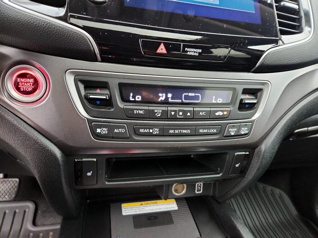 used 2022 Honda Pilot car, priced at $29,998