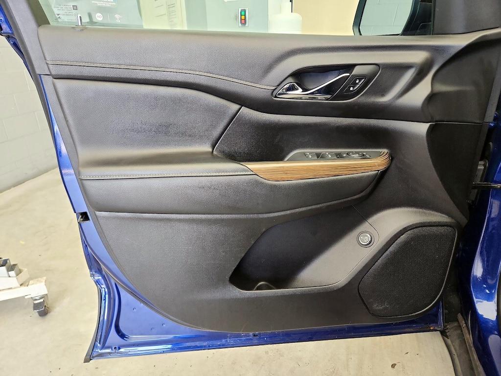 used 2023 GMC Acadia car, priced at $29,998