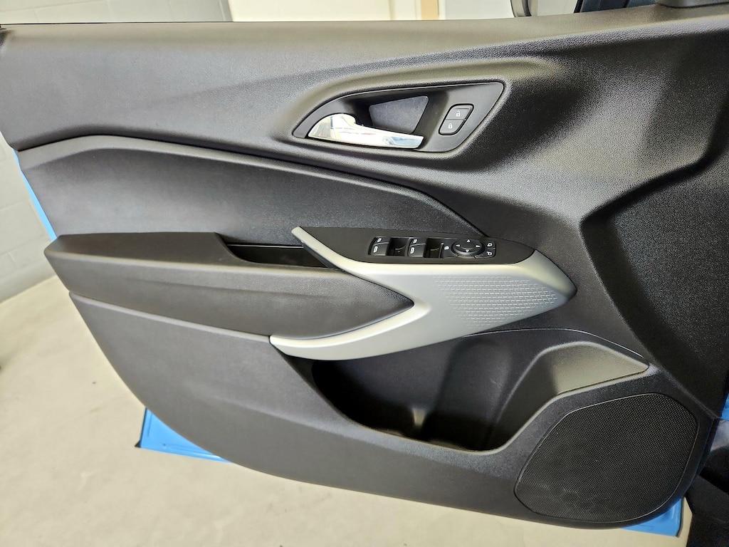 used 2024 Chevrolet Trax car, priced at $25,998