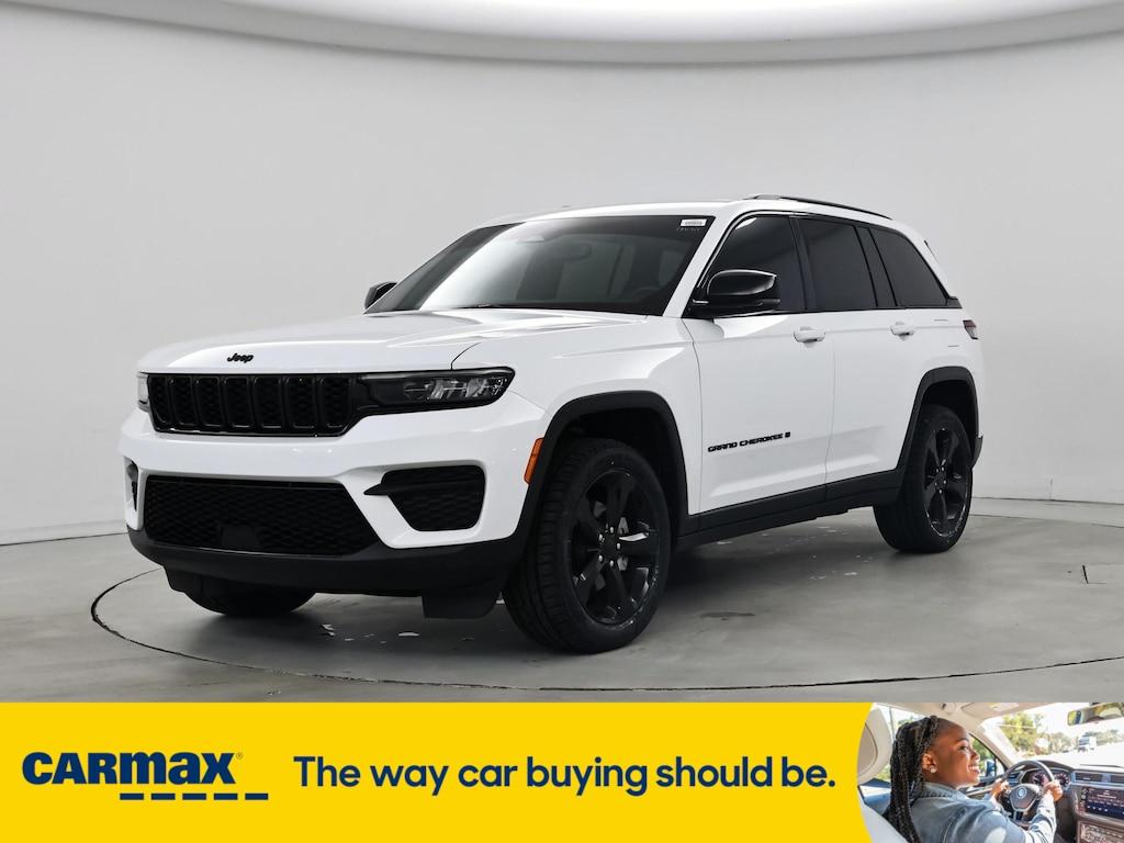 used 2022 Jeep Grand Cherokee car, priced at $31,998