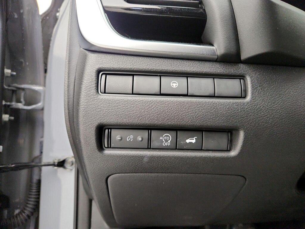 used 2024 Nissan Rogue car, priced at $30,998