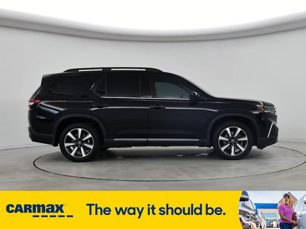 used 2023 Honda Pilot car, priced at $45,998