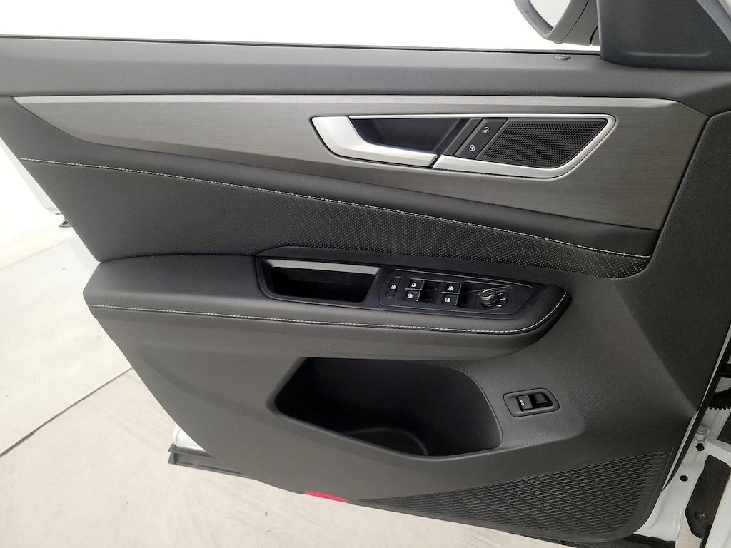 used 2024 Volkswagen Atlas Cross Sport car, priced at $35,998