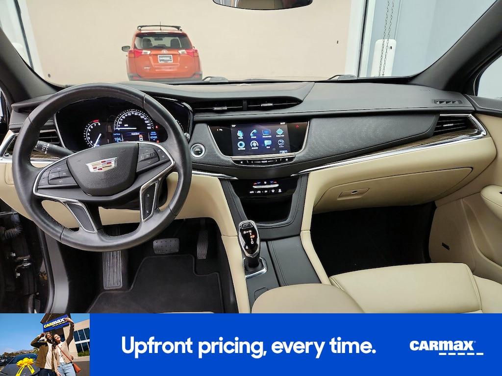 used 2017 Cadillac XT5 car, priced at $19,998