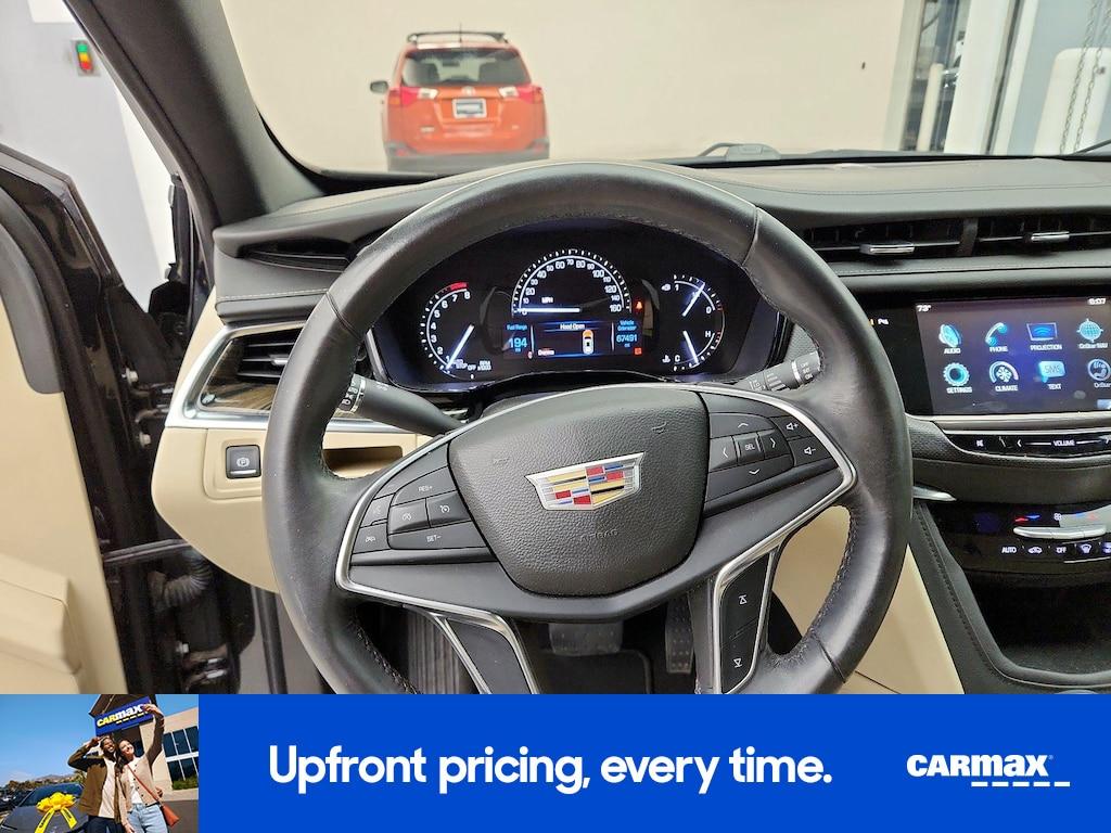 used 2017 Cadillac XT5 car, priced at $19,998