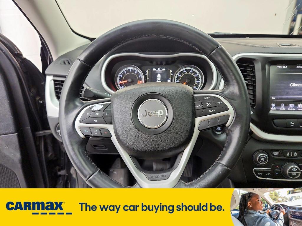 used 2015 Jeep Cherokee car, priced at $14,599
