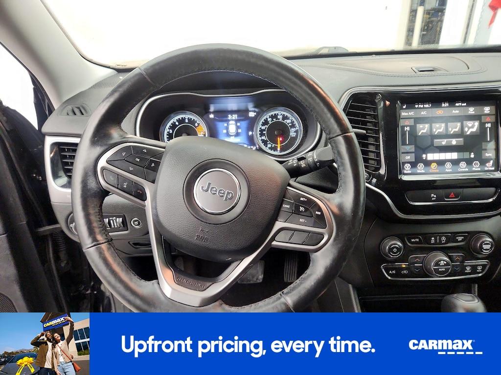 used 2019 Jeep Cherokee car, priced at $15,998