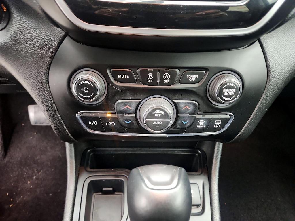 used 2019 Jeep Cherokee car, priced at $15,998