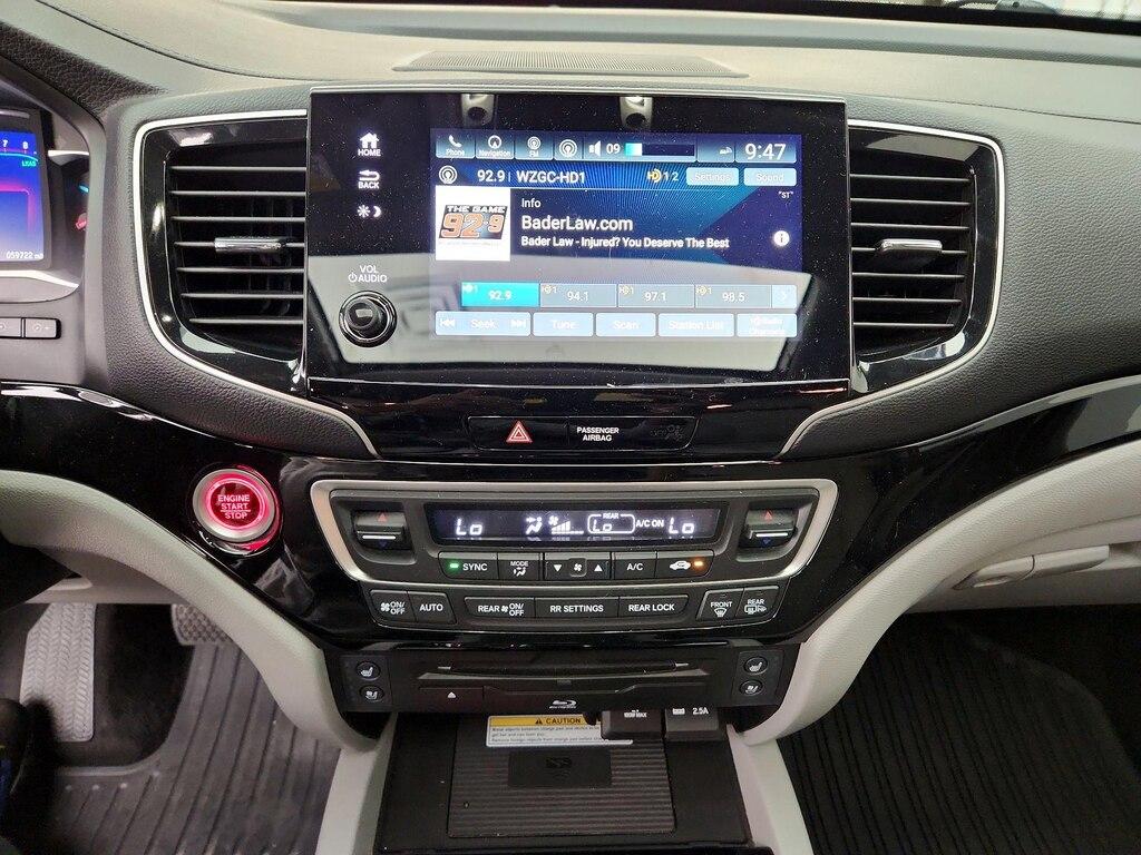 used 2022 Honda Pilot car, priced at $33,998