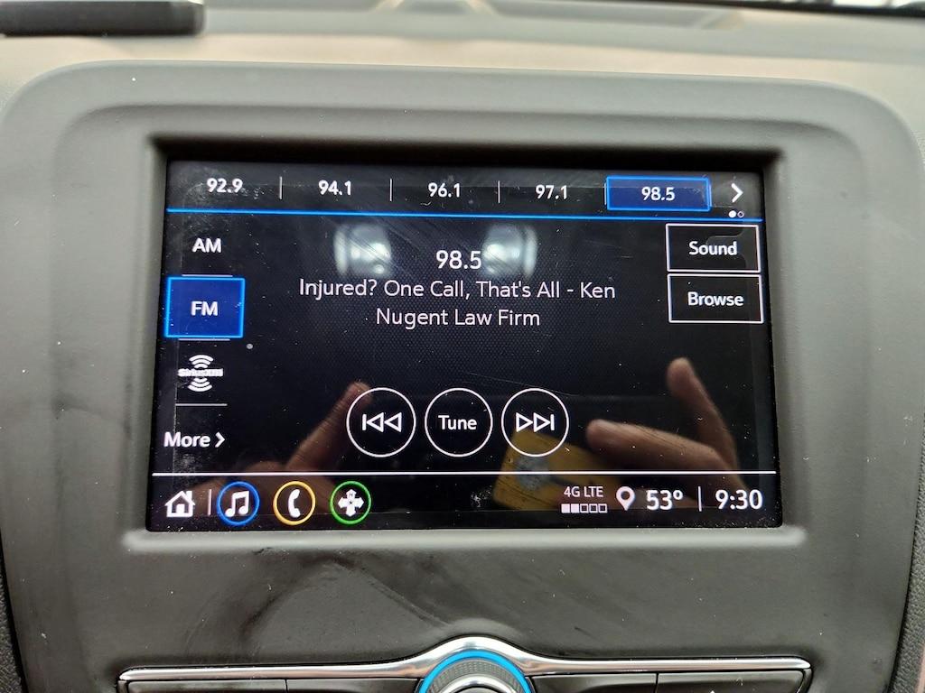 used 2022 Chevrolet Equinox car, priced at $24,998