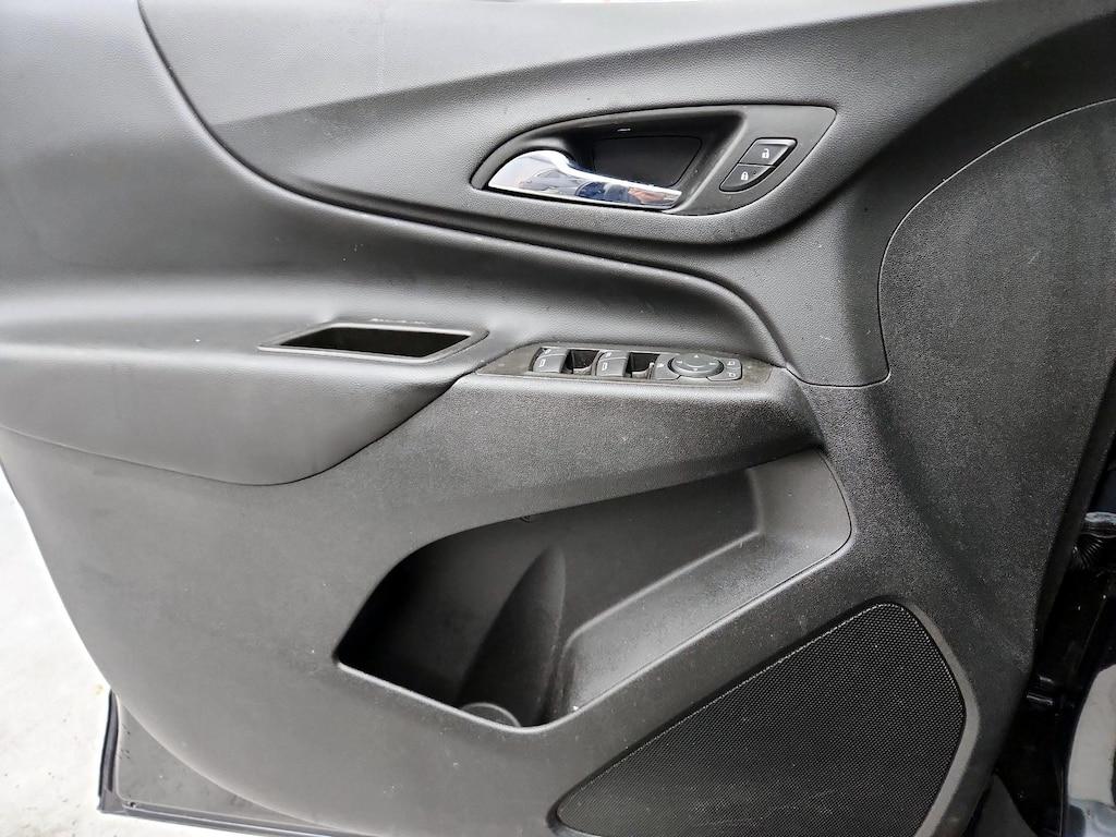 used 2022 Chevrolet Equinox car, priced at $20,998