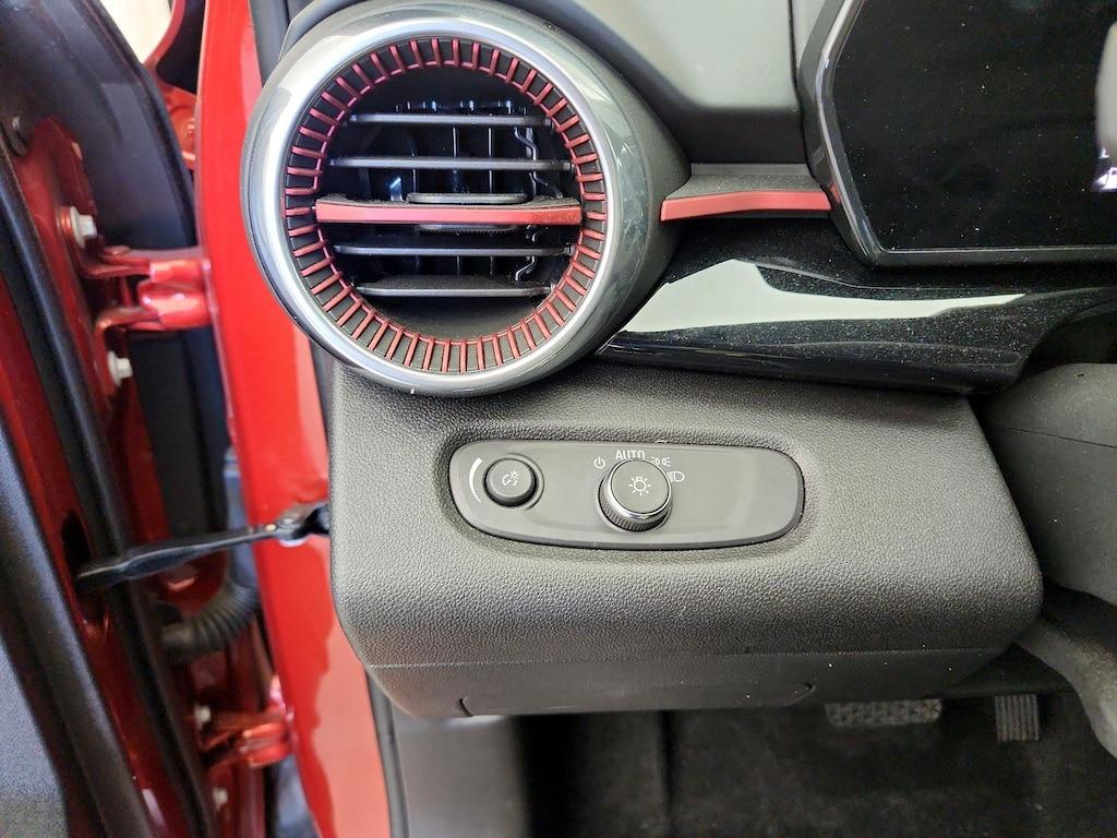 used 2024 Chevrolet Trax car, priced at $22,998