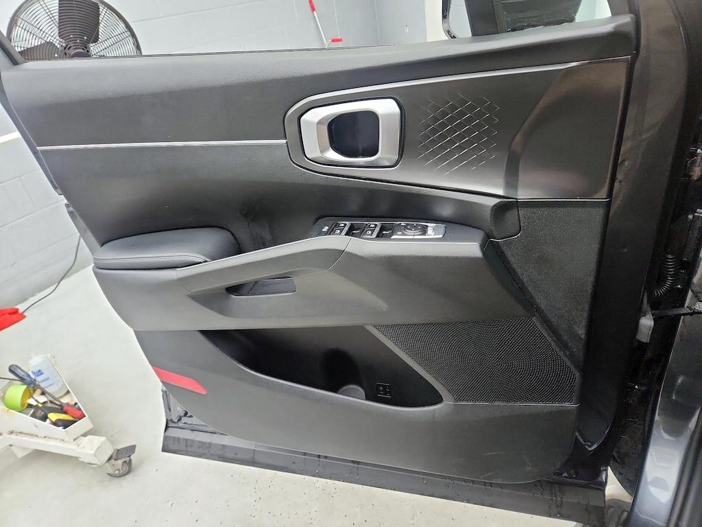used 2021 Kia Sorento car, priced at $24,998