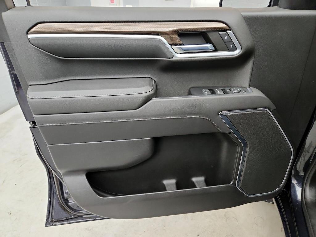 used 2022 Chevrolet Silverado 1500 car, priced at $35,998