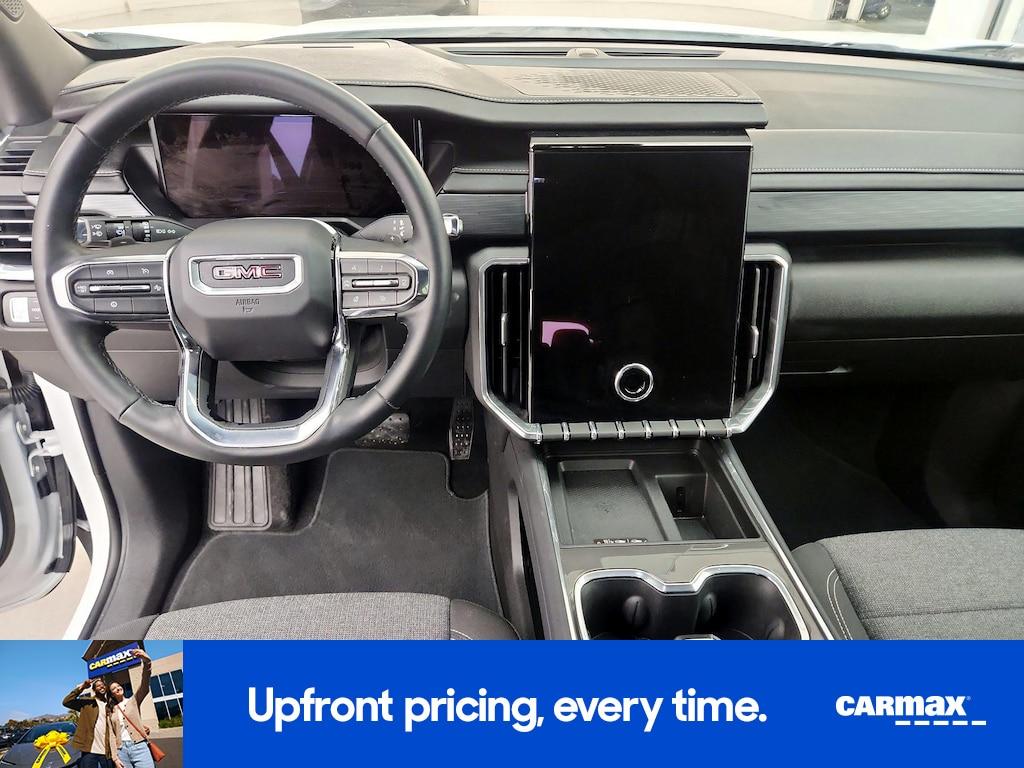 used 2025 GMC Acadia car, priced at $35,998