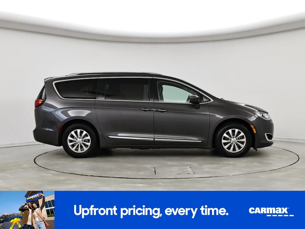 used 2018 Chrysler Pacifica car, priced at $25,998